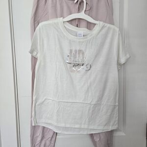 Stars Above Women's Cozy Up Lounge/Pajama Set With T-Shirt And Pink Joggers